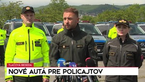 Tlačová beseda ministra vnútra a policajnej prezidentky k odovzdaniu nových policajných áut