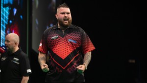 Premier League 2020: Deväťšípkové zavretie od Michaela Smitha!