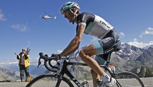 TdF: Na streche Tour prvý Andy Schleck, Voecklera však nevyzliekol