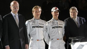 Schumacher nechýbal na prezentácii Mercedesu GP