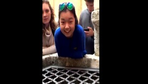 TAKTO ste Cohenov hit určite nepočuli. Spev zo studne