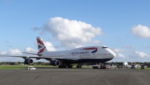 Britské aerolínie zafandili Anglicku. Boli dotlačené k ospravedlneniu