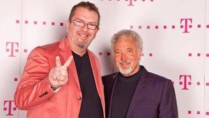 VIP Party s Tomom Jonesom (72). Müller (50) sa inšpiroval