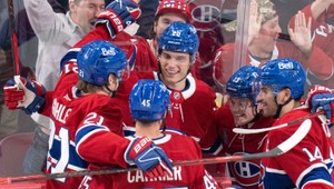 SLAFKOVSKÝ strelil nádherný gól, jeho zásah dvihol celú NHL na nohy