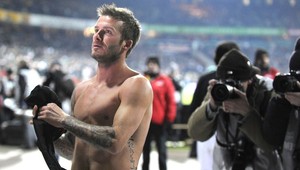 Pohár UEFA s Beckhamom i bitkami