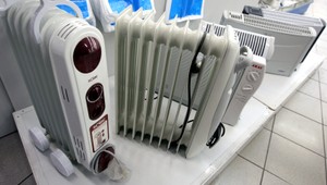 Kedy prestanú kúriť? Hrozia po dlhej zime nedoplatky?