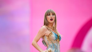 Polícia zadržala Slováka (20). Bol súčasťou skupiny, ktorá plánovala útok na Taylor Swift