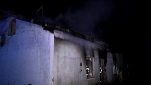 Plamene z horiaceho domu zobudili aj susedov. Jeho majiteľ bol na ceste do vedľašej dediny