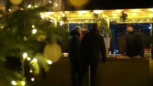 Vianočné mestečko na netradičnom mieste. Cigánsku v žemli si tam ale nekúpite