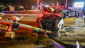 V Košiciach havaroval vodič s viac ako dvoma promile. Narazil do semaforu