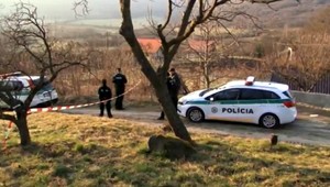 Pri Krupine záchranári ratovali postreleného muža