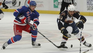 Gáborík si dal vlastný gól a už len sedel...