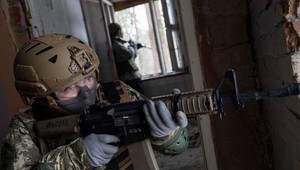 696. deň na Ukrajine: Rusko zvažuje zabavovanie majetku za kritiku armády