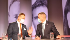 Na hrane s Pellegrinim a Kollárom: Keby mali hlucháne volebné právo, mohli by si tokať spolu s Petrom a Borisom, tvrdí Lenč