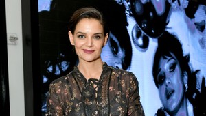 Katie Holmes touto milou fotkou zagratulovala dcére Suri k jej 14. narodeninám!