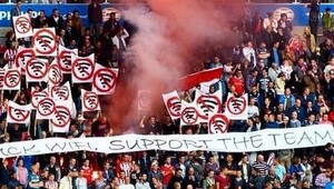 Fanúšikovia PSV protestovali proti Wi-Fi na štadióne