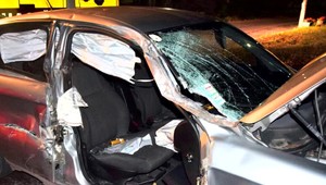 Alkohol v kombinácii s volantom poslali spolujazdca vodiča rovno do nemocnice. Jeho zranenia sú vážne