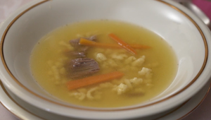 Polievka: Nedeľná chvíľka poézie