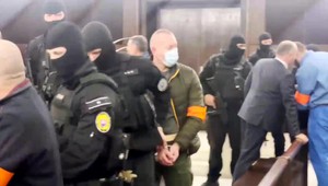 Kilá metamfetamínu za milióny eur. Jeden z najväčších drogových gangov na Slovensku si vypočul tvrdé tresty