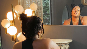 Sexi aj s poriadnou nadváhou? Speváčka zatancovala v plavkách a fanúšikovia šalejú!