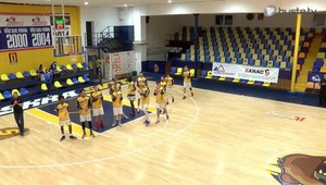 Víťazná séria patriotov skončila vo Svite, Lučenec dominoval v Handlovej