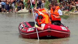 Mladík (24) sa utopil v štrkovisku. Hasiči ho hodiny hľadali