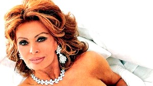 Krásna Sophia Loren oslavuje! Má osemdesiat rokov