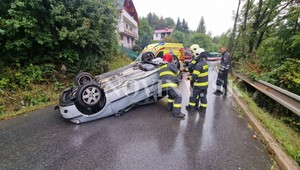 Dramatický šmyk na mokrej ceste: Matka s dcérou sa druhýkrát narodili