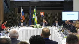 Vyjadrenie premiéra Fica a ministrov pred výjazdovým rokovaním vlády