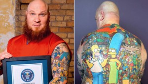 Simpsonovci podnietili šialené rekordy: Jeden muž si na chrbát vytetoval viac ako 200 kreslených postáv!