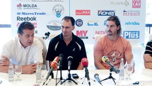 Vyhraj lístky s HUSTE.tv na Šatanovu exhibíciu v Nitre aj s Gáboríkom, Chárom, Bondrom a Hanlonom