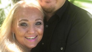 Ľudia na nich neustále neveriacky zízajú: Keď uvidíte jej partnera, pochopíte dôvod