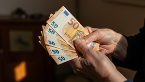 Dôchodkyňu okradli o úspory. Rozhodla sa ich získať späť rovnakou cestou