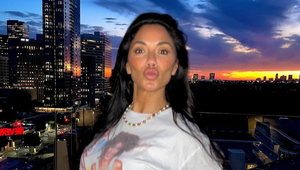 Už to preháňa s plastikami..? Ľudia si uťahujú z hviezdnej speváčky, že sa o chvíľu rozpadne!