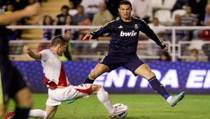 Aj toto sa dá nedať! Ronaldo nedal gól do prázdnej bránky