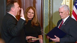 Riaditeľom CIA sa stal Mike Pompeo