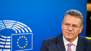 EÚ zatiaľ na americké clá nereaguje. Šefčovič naznačil možný odvetný balík