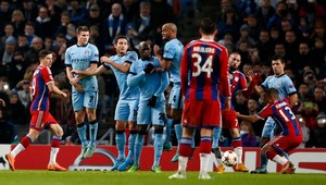 Do osemfinále aj Chelsea a Šachtar, Bayern prehral s City