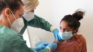 Na Slovensku potvrdili prípad mumpsu. Ako sme na tom s očkovanosťou?