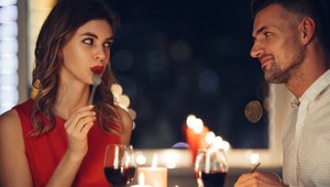 Sviatok zamilovaných je za rohom. BILLA prináša zákazníkom valentínsky e-book, s ktorým pripravia chutnú romantickú večeru