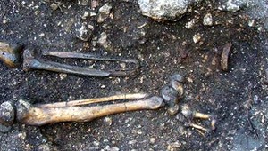 Kostrové pozostatky pri pošte