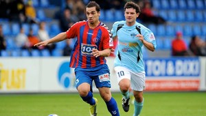 Na Záhorí dva pokutové kopy na úvod duelu