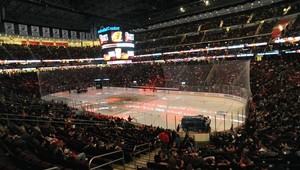 Zápas NHL nedohrali pre vypnutý reflektor