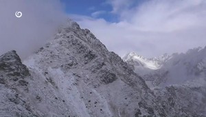 Na horách nasnežilo. Turistov čakajú náročné podmienky