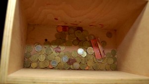 Polícia pátra po zlodejovi, ktorý ukradol milodary v kostole