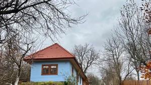 Najstaršia chyža v dedine ukázala, prečo boli domy v Poloninách modré