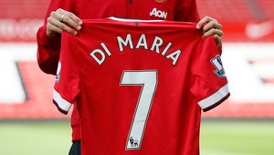 Anglické kluby minuli rekordných 835 miliónov na prestupy