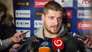 Sersen sa už hrdí kapitánskym céčkom, Réway jeho asistentom