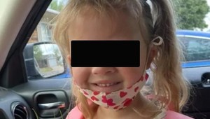 Podpísal si rozsudok smrti. Kuriér, ktorý uniesol a zavraždil dievčatko (†7), spoznal trest
