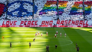 Lipsko z obavy o koronavírus vyhodilo japonských fanúšikov